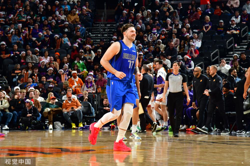 容不迫地接 容不迫地接