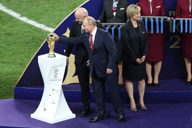 撕裂对方的 撕裂对方的